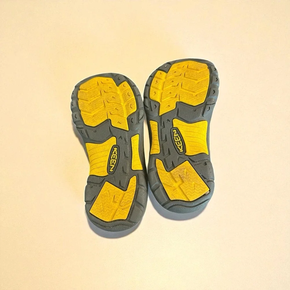 Keen Sandals Kids Size 3 Newport H2 Trail Hiking‎ Water Sport Sandal Navy Shoes